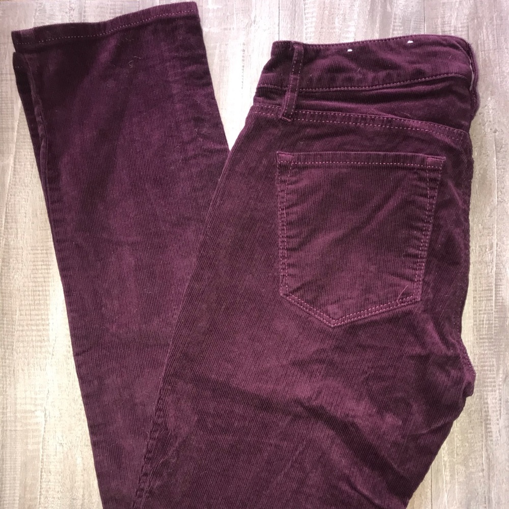 Red/maroon velvet pants 👖